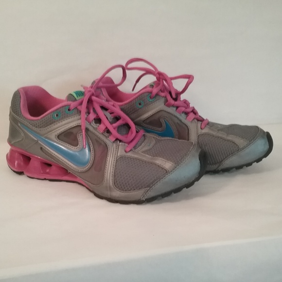 nike reax pink